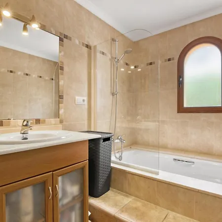 Nichola Villa Jávea